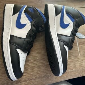 NEW- Air Jordan 1 Mid "Racer Blue/ Black/ White 7Y (fits Womens 8.5). No Box